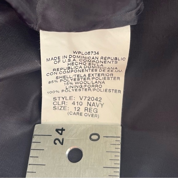 Van Husen boys navy blazer. 12 regular. - Picture 3 of 3